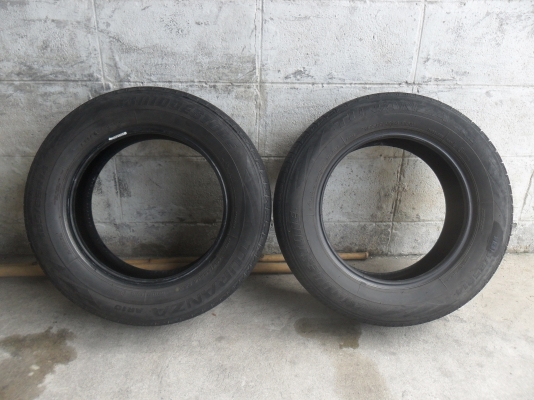 ยาง BRIDGESTONE 185/65R14ปี12 สวยๆ 1 คู่ ราคา 700 บาท