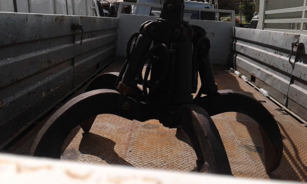 ขายตัวขยุ้มเหล็ก 1.5 ตัน