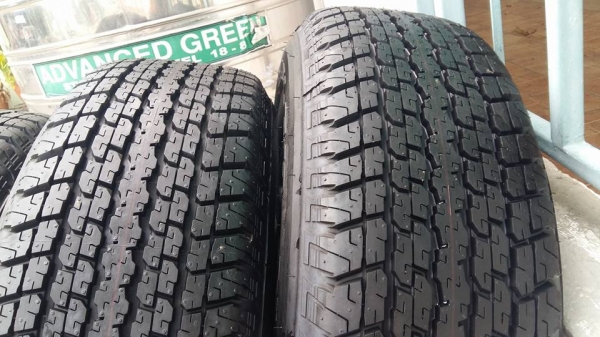 ขายล้อแม็กป้ายแดง new d-max 17" ยางปี15  สนใจติดต่อเล็กคลองสามครับ 081-3747940