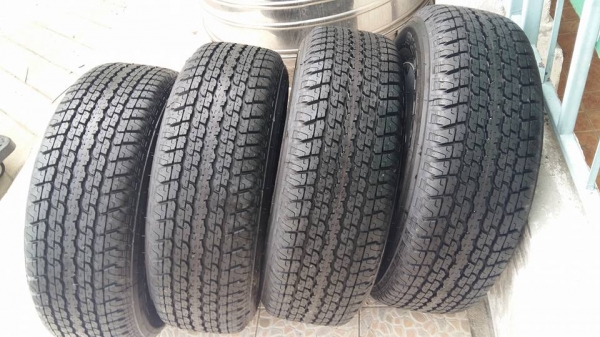 ขายล้อแม็กป้ายแดง new d-max 17" ยางปี15  สนใจติดต่อเล็กคลองสามครับ 081-3747940