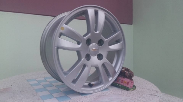 ขายล้อแม็ก chev sonic 15" สนใจติดต่อเล็กคลองสามครับ 081-3747940 ขายล้อแม็ก chev sonic 15" สนใจติดต่อเล็กคลองสามครับ 081-3747940