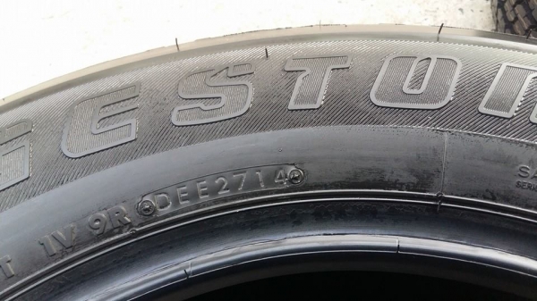 ขายยางป้ายแดง Bridgestone dueler h/t 245/65r17 ยางผลิตสัปดาห์ที่27 ปี14 ตุ่มและสีที่หน้ายางมีทุกเส้นครับ ขายทั้งชุด 14,900 บาทครับ สนใจติดต่อเล็กคลองสามครับ 081-3747940 ขายยางป้ายแดง Bridgestone dueler h/t 245/65r17 ยางผลิตสัปดาห์ที่27 ปี14 ตุ่มและสีที่หน้ายางมีทุกเส้นครับ ขายทั้งชุด 14,900 บาทครับ สนใจติดต่อเล็กคลองสามครับ 081-3747940