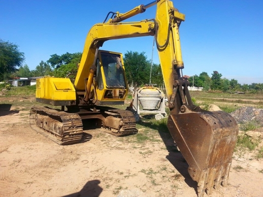 ขายแบคโค KOMATSU PC80-2 เครื่องดีมาก ช่วงล่างดี เอวแน่น ทำงานเร็ว สภาพพร้อมใช้งาน สนใจโทร 090-8588220คุณนะ 093-3258446คุณบิว ID:narong498 หรือเข้าดูสินค้าอื่นๆได้ที่ www.truck.in.th/498 หรือเพจFacebook ณรงค์ ซื้อขายรถมือสอง (เว็บไซต์ส่วนตัว) หรือFacebook