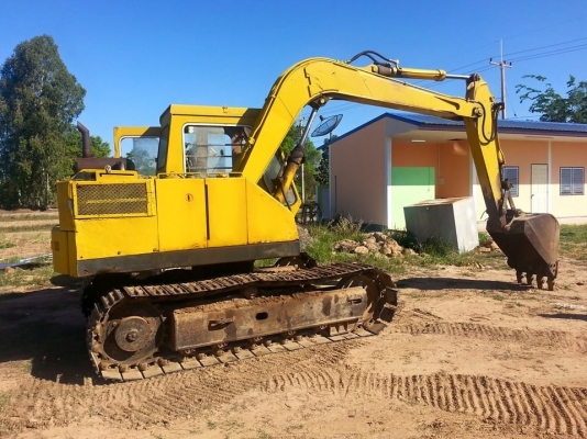 ขายแบคโค KOMATSU PC80-2 เครื่องดีมาก ช่วงล่างดี เอวแน่น ทำงานเร็ว สภาพพร้อมใช้งาน สนใจโทร 090-8588220คุณนะ 093-3258446คุณบิว ID:narong498 หรือเข้าดูสินค้าอื่นๆได้ที่ www.truck.in.th/498 หรือเพจFacebook ณรงค์ ซื้อขายรถมือสอง (เว็บไซต์ส่วนตัว) หรือFacebook