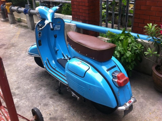ขาย vespa sprint v 150