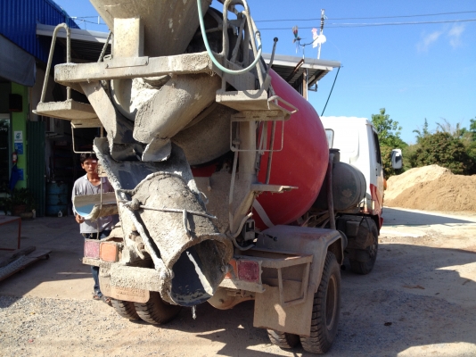 ขายด่วนรถโม่ปูนเก่านอก 2.5 คายาบ้า