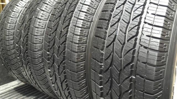 ขายยางใหม่ ปี 15  265 x 70 R 16  พร้อมล้อ  Lenso Bradley