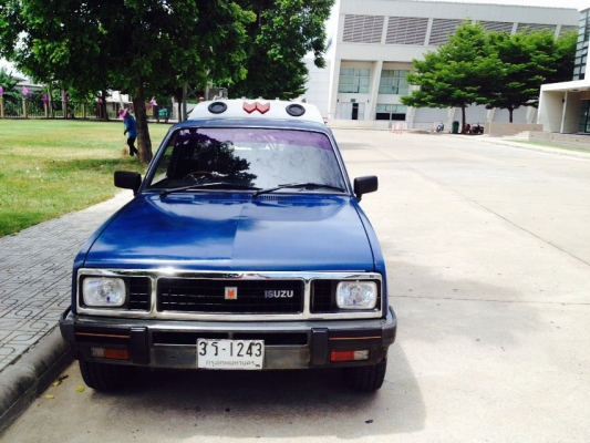 ขาย ISUZU KB พร้อมใช้ เดิมบางทั้งคันหายากสภาพนี้ ขาย 69,000 บาท ติดต่อ เอ๋ โทร.092-6356419