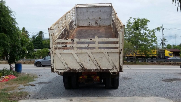 ขายรถบรรทุก 10 ล้อดั๊พม์ ยี่ห้อ MITSUBISHI รุ่น FUSO 527 เทอร์โบ TF กระบะ ดัมพ์ ของ KC.โคราช ขายรถบรรทุก 10 ล้อดั๊พม์ ยี่ห้อ MITSUBISHI รุ่น FUSO 527 เทอร์โบ TF กระบะ ดัมพ์ ของ KC.โคราช
