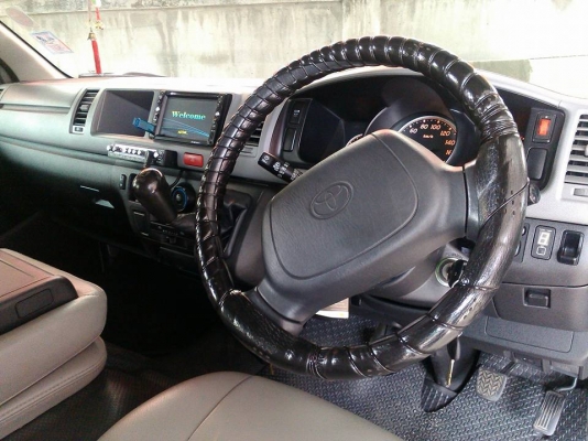 ขายรถตู้ COMMUTER