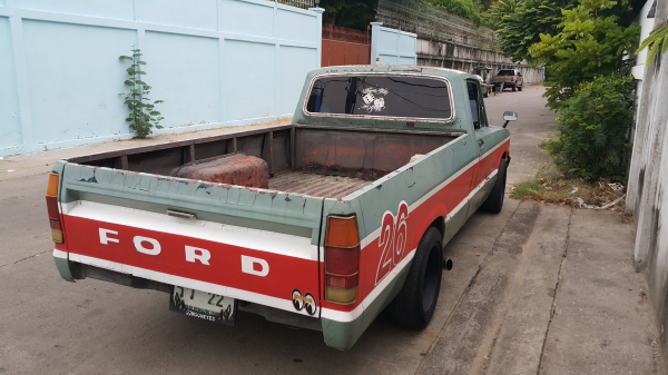 FORD อเมริกันน้อย คลาสสิคแนวๆ ทะเบียนสวยๆ มาแล้วครับ 69,000 บาท FORD อเมริกันน้อย คลาสสิคแนวๆ ทะเบียนสวยๆ มาแล้วครับ 69,000 บาท