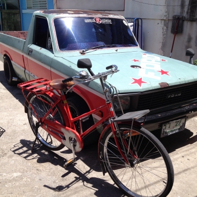 FORD อเมริกันน้อย คลาสสิคแนวๆ ทะเบียนสวยๆ มาแล้วครับ 69,000 บาท