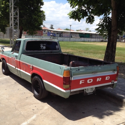 FORD อเมริกันน้อย คลาสสิคแนวๆ ทะเบียนสวยๆ มาแล้วครับ 69,000 บาท FORD อเมริกันน้อย คลาสสิคแนวๆ ทะเบียนสวยๆ มาแล้วครับ 69,000 บาท