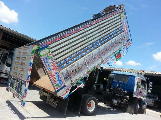 ขายด่วน IZUSU DECA 6ล้อ ดั้มปรีเนียม เครื่อง 6HH 200แรงม้า