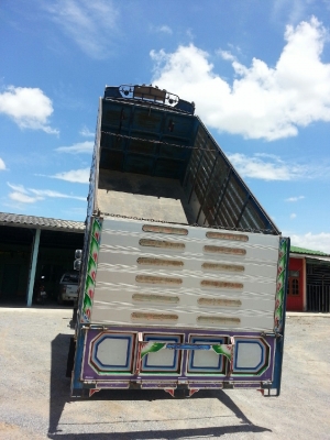 ขายด่วน IZUSU DECA 6ล้อ ดั้มปรีเนียม เครื่อง 6HH 200แรงม้า