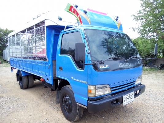 6 ล้อกลาง  *Euro.2*  ISUZU  NPR 130 แรงม้า  * ยาว 5.00 ม. * รถสวยเดิม+สวยจริง+พร้อมใช้งาน * รถห้างแท้ * มีเล่มพร้อมโอน *