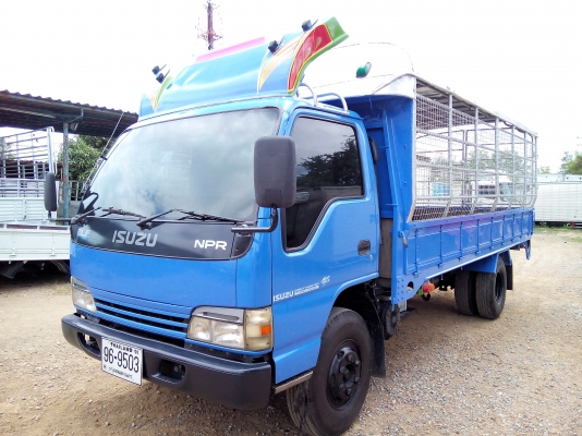 6 ล้อกลาง  *Euro.2*  ISUZU  NPR 130 แรงม้า  * ยาว 5.00 ม. * รถสวยเดิม+สวยจริง+พร้อมใช้งาน * รถห้างแท้ * มีเล่มพร้อมโอน *