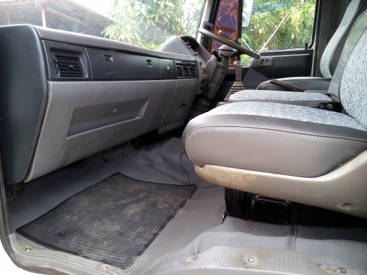 6 ล้อใหญ่ HINO FF1J 210 แรงม้า * ยาว 7.20 ม. * รถสวยเดิม+สวยจริง+สภาพพร้อมใช้งาน * รถห้างแท้ * มีเล่มพร้อมโอน * 6 ล้อใหญ่ HINO FF1J 210 แรงม้า * ยาว 7.20 ม. * รถสวยเดิม+สวยจริง+สภาพพร้อมใช้งาน * รถห้างแท้ * มีเล่มพร้อมโอน *