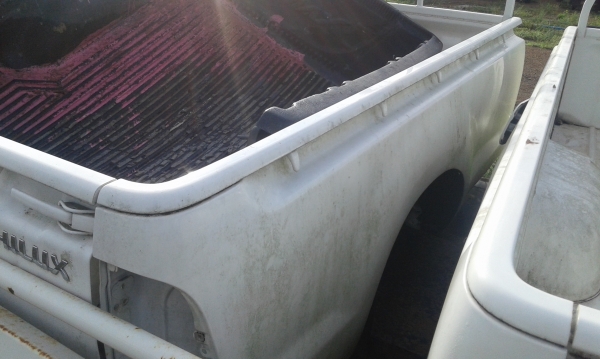 ขายกะบะ วีโก้ ของใหม่ยกลง ยังไม่ได้ใช้ มี3ชุด สภาพดี ราคาชุดละ 15,000บ