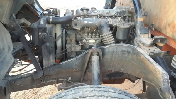 6ล้อMITSUBISHI CANTER เครื่องดี สภาพดี แชชซีสวย เอกสารพร้อมโอน 0857698049 0887115178