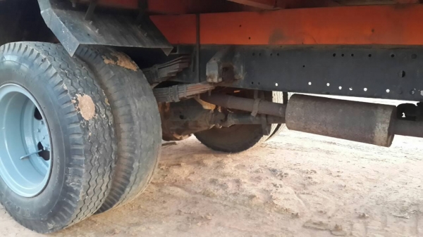 6ล้อMITSUBISHI CANTER เครื่องดี สภาพดี แชชซีสวย เอกสารพร้อมโอน 0857698049 0887115178