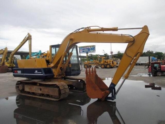 Komatsu pc 100-3 เก่านอก พร้อมเอกสารแจ้งจำหน่าย(เจ้าของขายโดยตรง)