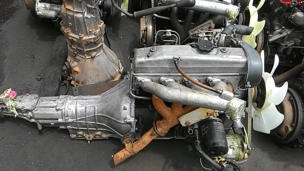 เครื่อง Mitsubishi 4d56 พร้อมเกีร์ย เครื่องสวยเกีร์ยดี รับประกัน