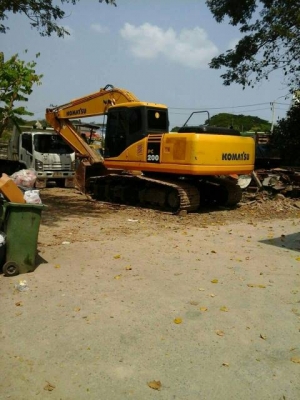 ขายรถแบคโฮ KOMATSU PC200-7 3,500ชั่วโมงรถสวยพร้อมใช้ ราคา1,600,000