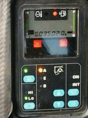 ขายรถแบคโฮ KOMATSU PC200-7 3,500ชั่วโมงรถสวยพร้อมใช้ ราคา1,600,000