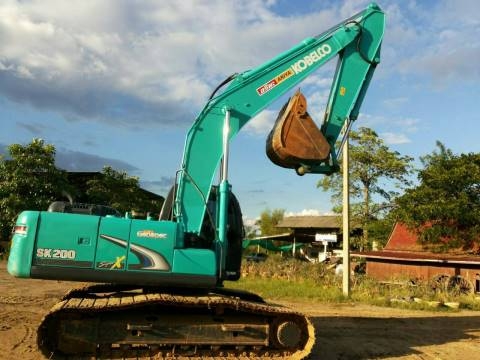 ขายรถแบคโฮ KOBELCO sk200-8YN12SUPER-X 5,XXXชั่วโมง ราคา2,500,000