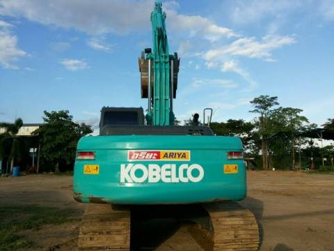 ขายรถแบคโฮ KOBELCO sk200-8YN12SUPER-X 5,XXXชั่วโมง ราคา2,500,000