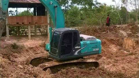 ขายรถแบคโฮ KOBELCO sk200-8YN12SUPER-X 7,XXXชั่วโมงเอกสารเล่มทะเบียน ราคา2,450,000