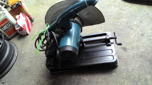 ขายเครื่องตัดเหล็ก ตัดไม้ ติดต่อ.081-427-3941