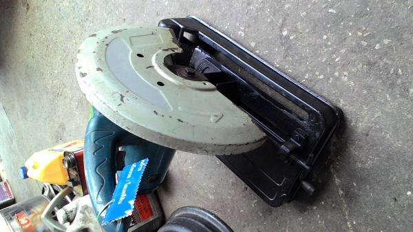 ขายเครื่องตัดเหล็ก ตัดไม้ ติดต่อ.081-427-3941