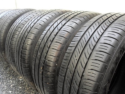 ขายยาง DUNLOP ENASAVE EC300 ปี14 (1ชุด) 205-55-16 ราคาชุดละ 4,200 ขายยาง DUNLOP ENASAVE EC300 ปี14 (1ชุด) 205-55-16 ราคาชุดละ 4,200