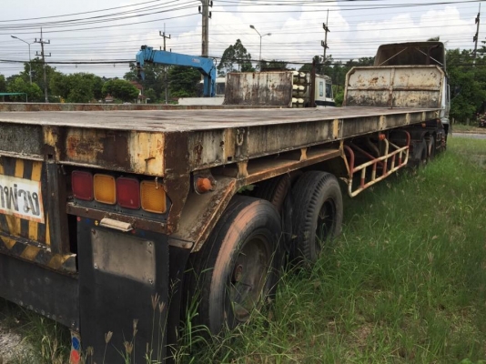 18 ล้อหัวลาก 2 เพลาและหางพื่้นเรียบ 2 คาน 290 แรง รถสภาพสวย พร้อมใช้ ยางสภาพดี