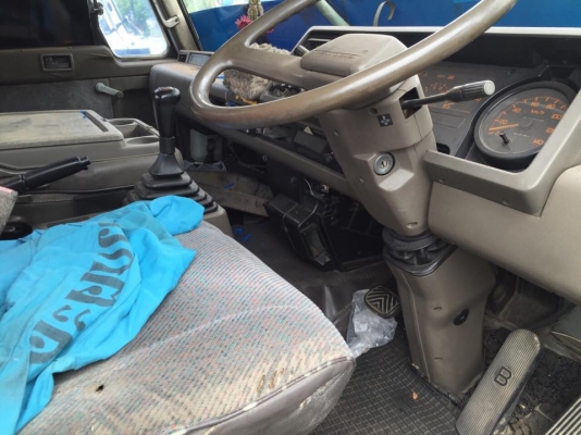 (18ล้อ)..10ล้อหัวลาก 250 แรง 2 เพลาและหางพื้นเรียบยาว 12 ม 2 คาน รถสวยสภาพดีมาก เดิมๆสวย รถห้างแท้