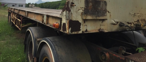 (18ล้อ)..10ล้อหัวลาก 250 แรง 2 เพลาและหางพื้นเรียบยาว 12 ม 2 คาน รถสวยสภาพดีมาก เดิมๆสวย รถห้างแท้