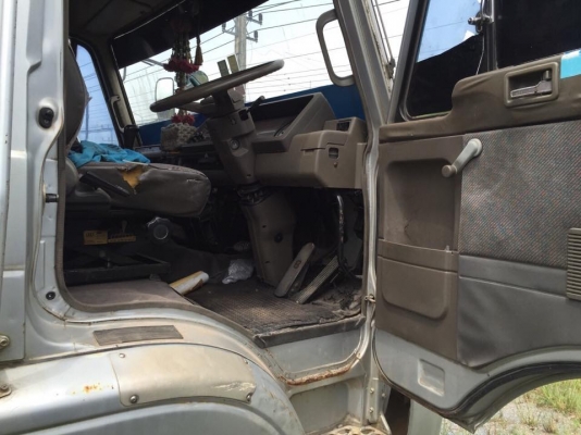 (18ล้อ)..10ล้อหัวลาก 250 แรง 2 เพลาและหางพื้นเรียบยาว 12 ม 2 คาน รถสวยสภาพดีมาก เดิมๆสวย รถห้างแท้