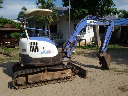 ขายแบคโฮ MITSUBISHI MM30 CR-2