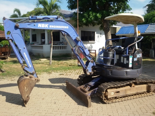 ขายแบคโฮ MITSUBISHI MM30 CR-2