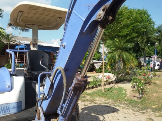 ขายแบคโฮ MITSUBISHI MM30 CR-2