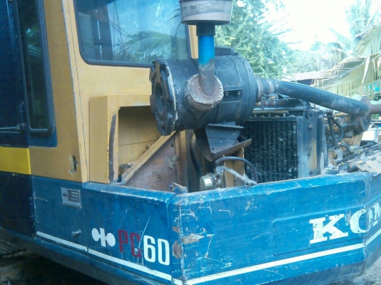 ขายแม็คโคร KOMATSU PC,60~5 สภาพพร้อมใช้งาน เครื่องปั้มดีเยี่ยมเอวแน่น เดินเบาฉีกเลี้ยวได้สบายครับ เอกสารใบแจ้งจำหน่าย