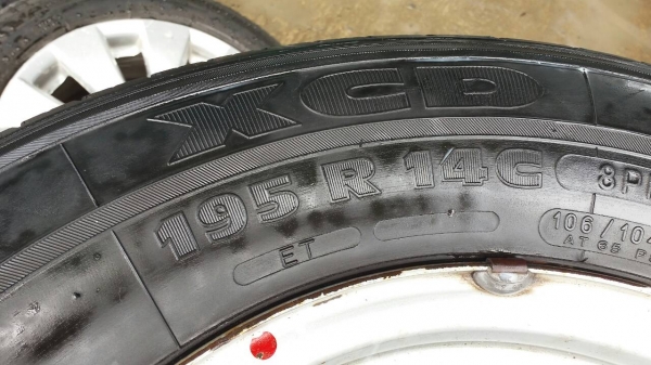 กะทะขอบ 14 5รู 114 พร้อมยาง 195 R14 มิชลิน ปี 12 ชุดล่ะ 4,000