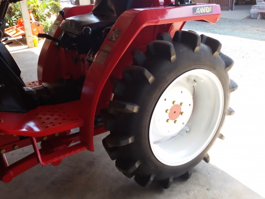 ปัญญาแทรคเตอร์..จัดมาให้ครับ ด่วน!!นากาโน NT350 HDI 35แรง ใบมีดคานล่าง (อ.คลองขลุง จ.กำแพงเพชร)