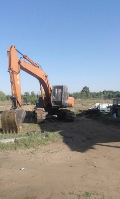 ฮิตาชิ200~2พร้อมใช้ครับ