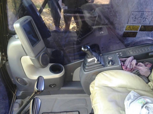 ขายหรือแลกรถสิบล้อ รถแบ็คโฮ CAT 320D GC รถชั่วโมงทำงาน 6650 รถออกห้างมาเอกสารครบพร้อมสวย