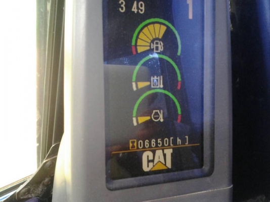 ขายหรือแลกรถสิบล้อ รถแบ็คโฮ CAT 320D GC รถชั่วโมงทำงาน 6650 รถออกห้างมาเอกสารครบพร้อมสวย