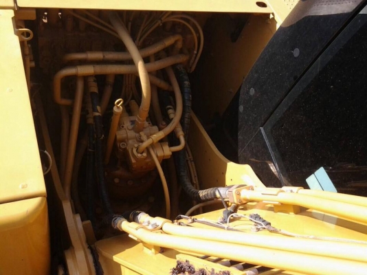 ขายหรือแลกรถสิบล้อ รถแบ็คโฮ CAT 320D GC รถชั่วโมงทำงาน 6650 รถออกห้างมาเอกสารครบพร้อมสวย