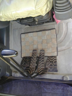 ขายหรือแลกรถสิบล้อ รถแบ็คโฮ CAT 320D GC รถชั่วโมงทำงาน 6650 รถออกห้างมาเอกสารครบพร้อมสวย